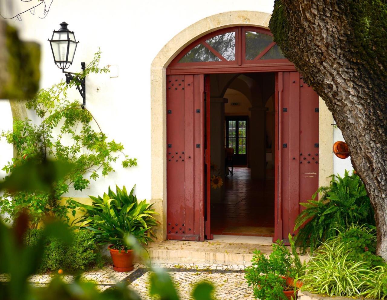 Gasthaus Casa Dos Arrabidos Torres Novas Exterior foto